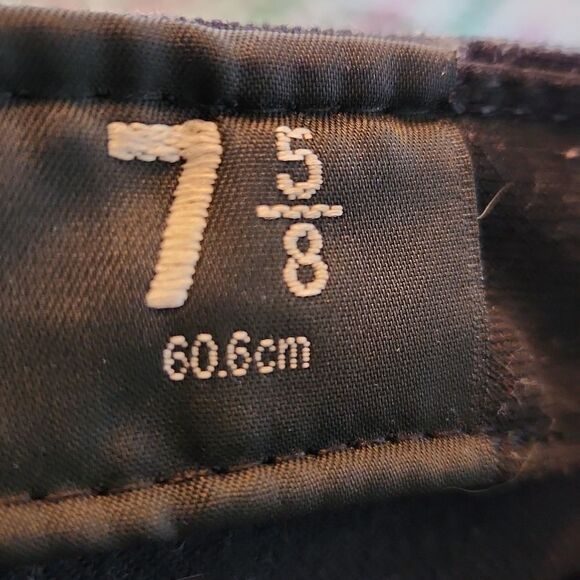 Set of hats,Boston Red Sox camo lettering New Era and blue cap by prepgear. - Picture 6 of 12